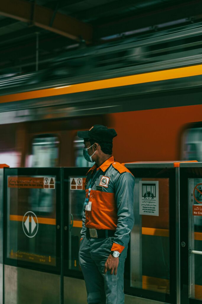 pexels-m1ddl3-m7n-288920932-14568020